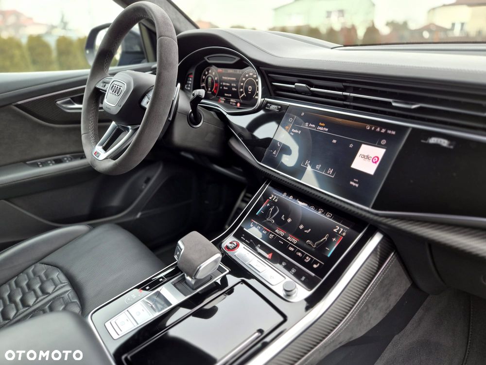 Audi RS Q8 - 24