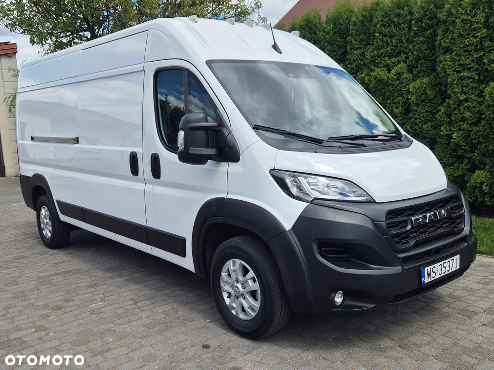 RAM PROMASTER 2500 - 2