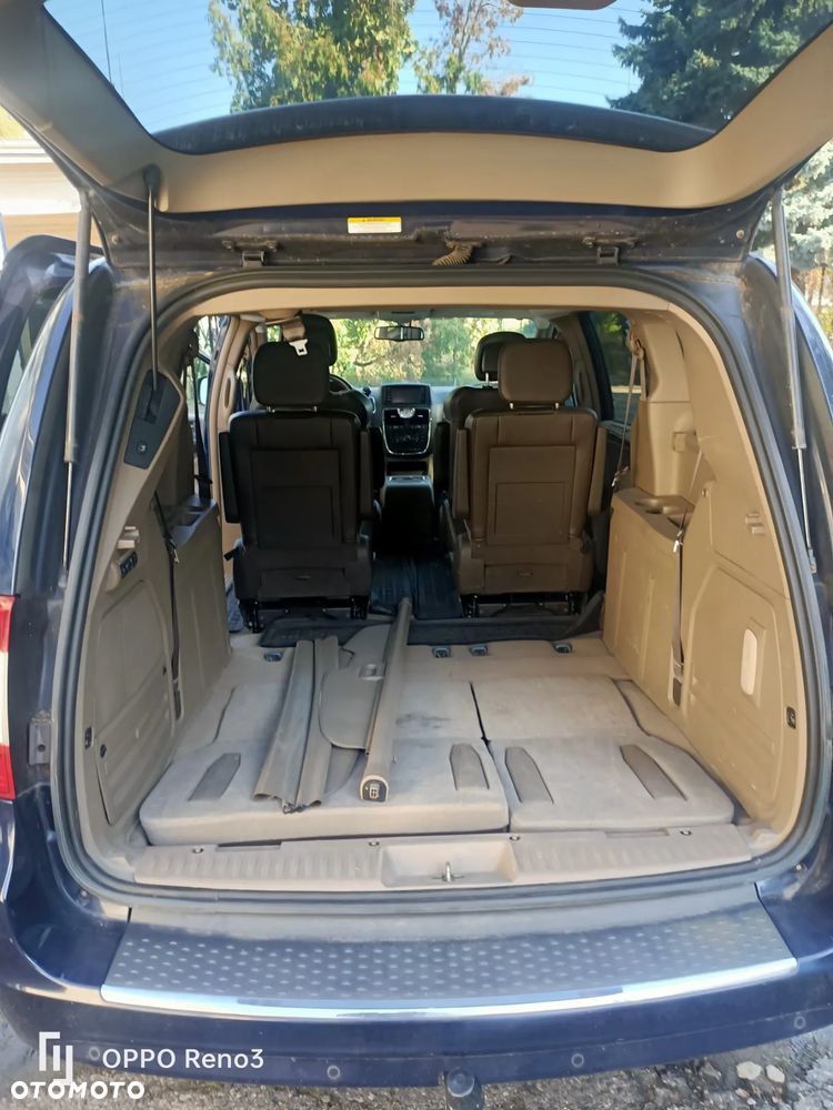 Lancia Voyager 2.8CRD Silver - 8