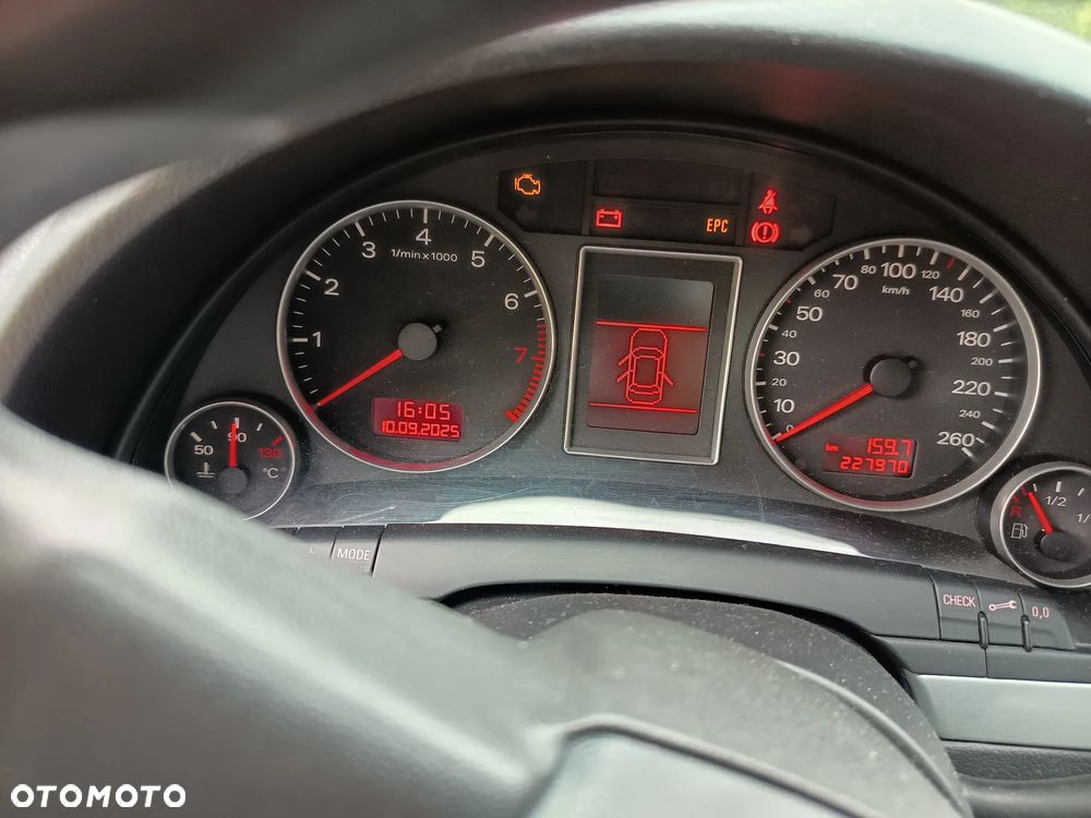 Audi A4 1.6 - 17