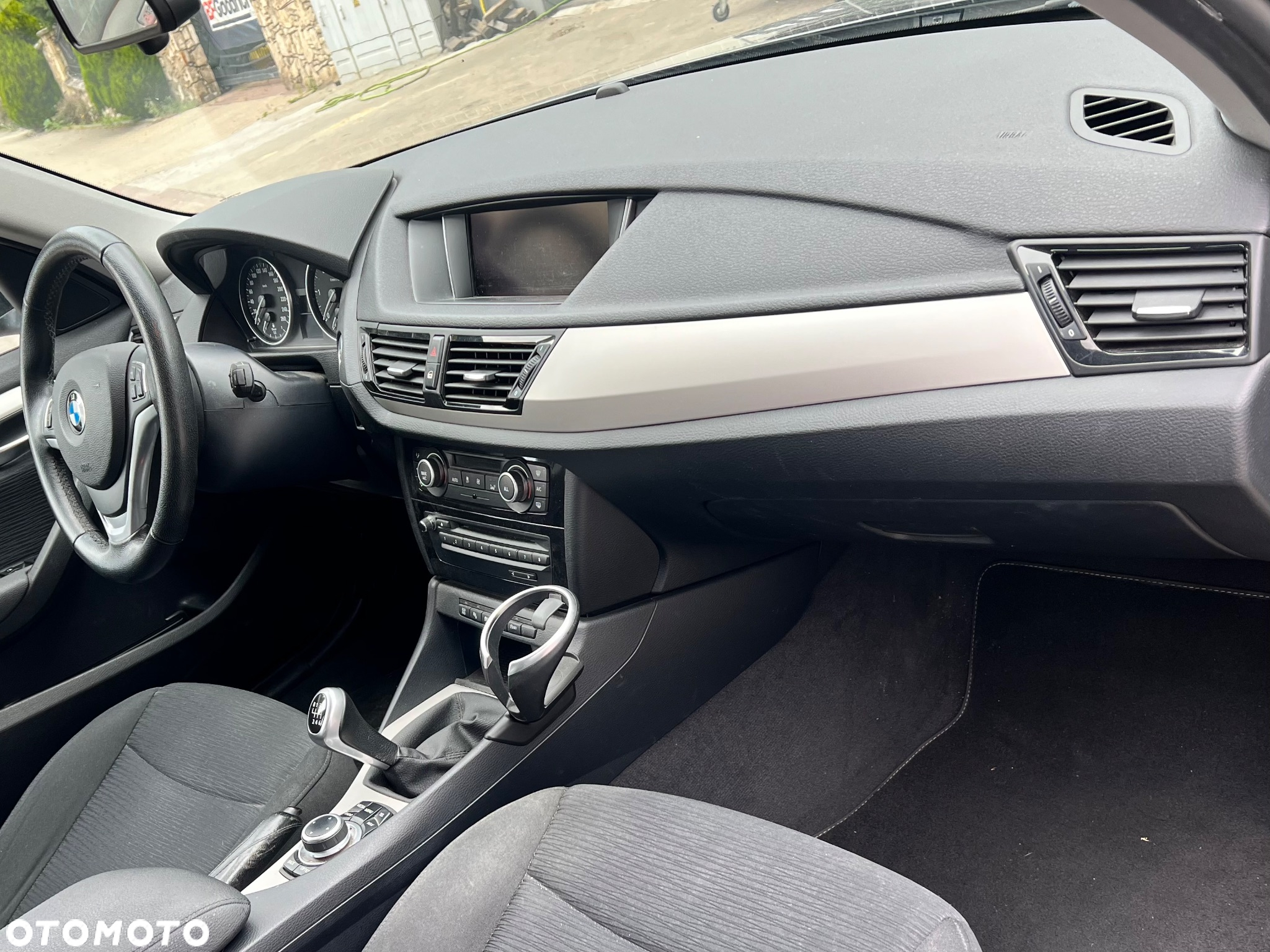 BMW X1 sDrive18d - 10