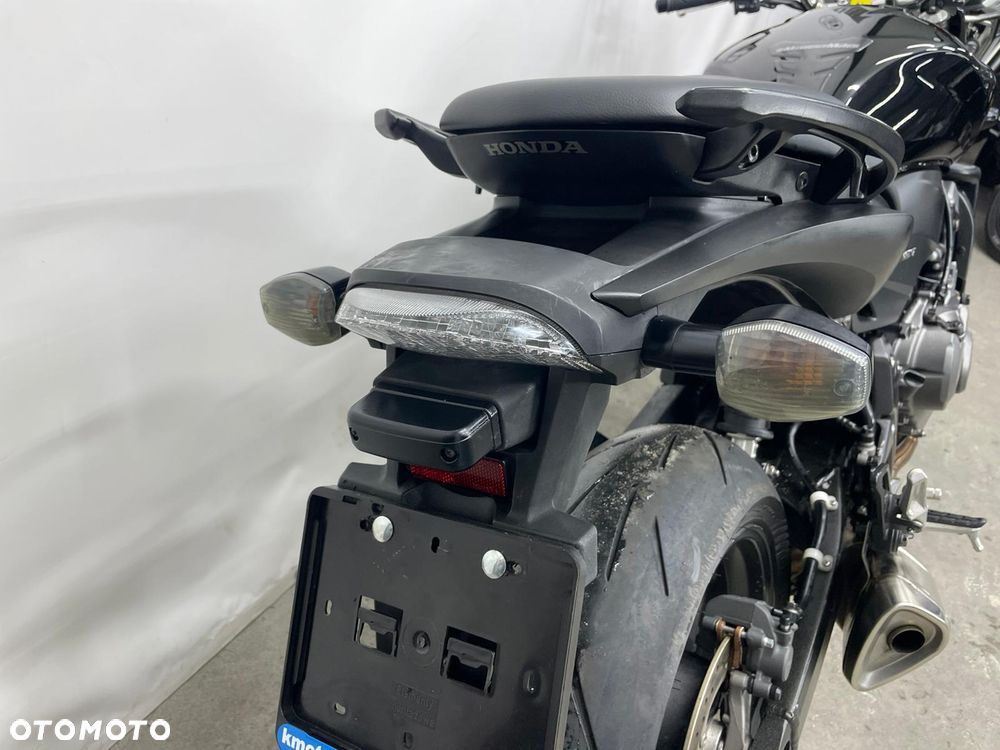 Honda Hornet - 17