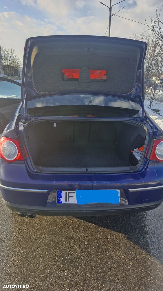 Volkswagen Passat 2.0 TDI BlueMotion Technology DPF Comfortline - 5