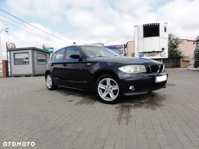 BMW Seria 1 116i - 17