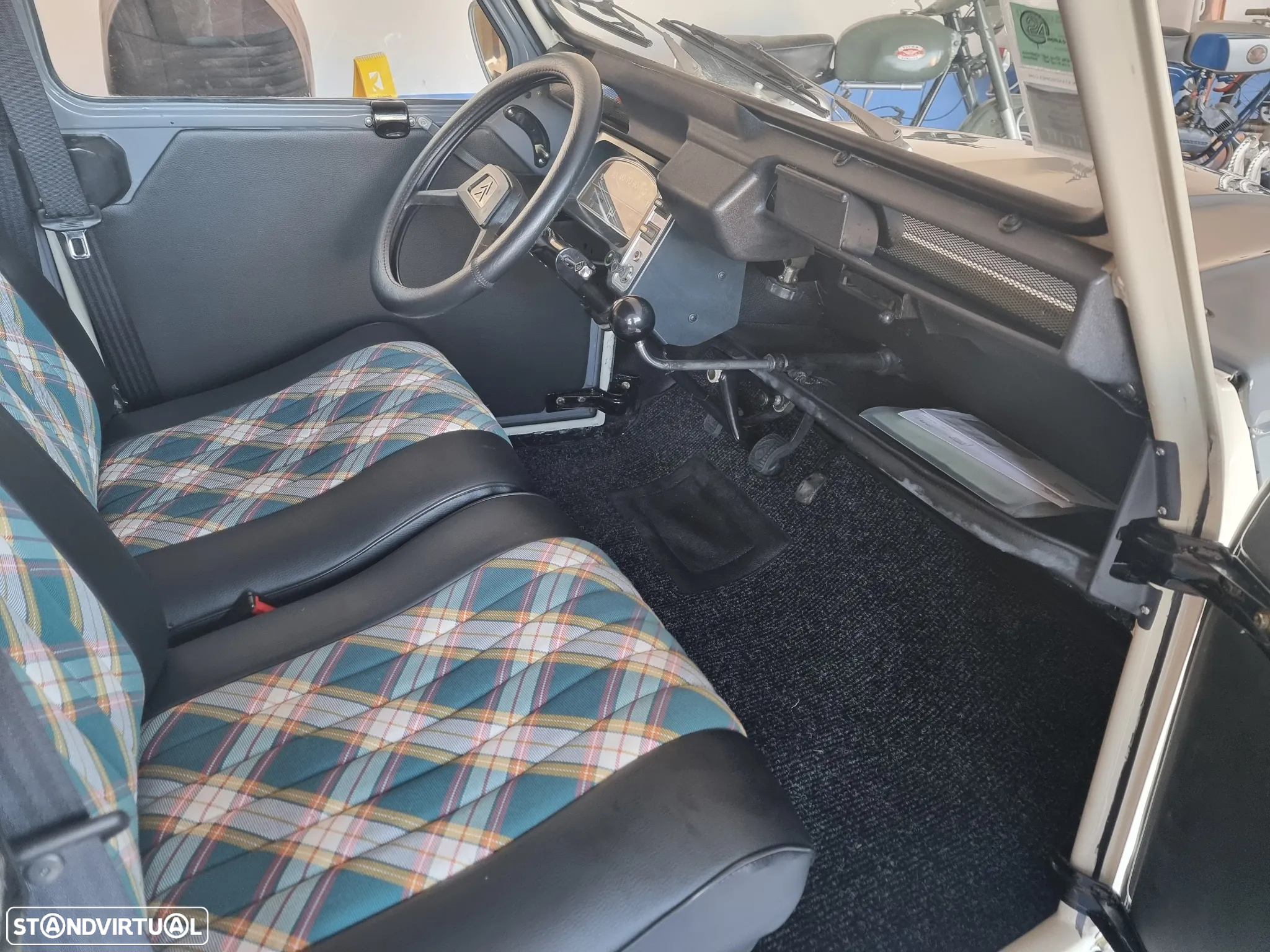 Citroën 2CV - 11