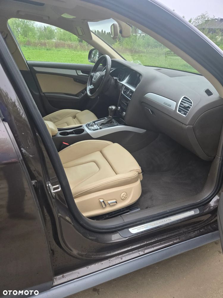 Audi A4 Allroad - 11