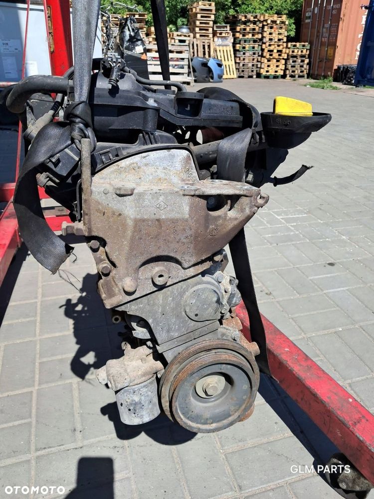 Renault Clio IV 1.2 16V silnik kompletny D4F D740 - 5