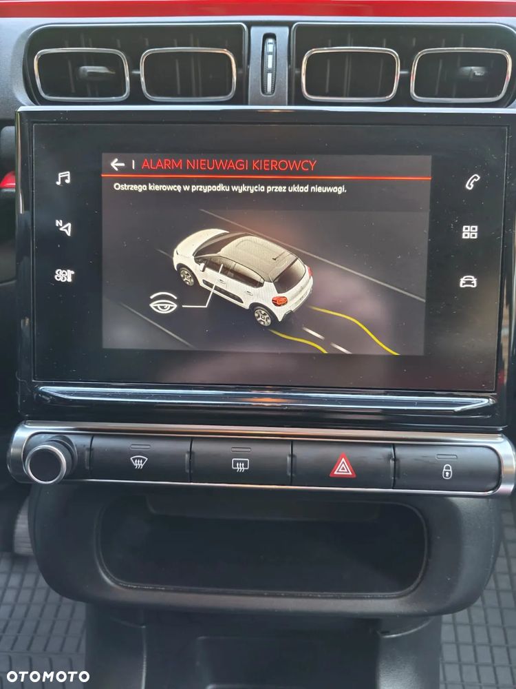 Citroën C3 1.2 PureTech Shine - 23