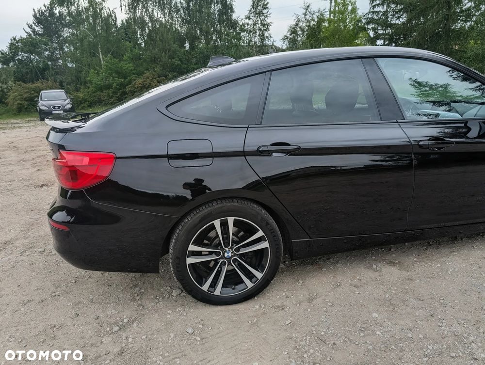 BMW 3GT 320i GPF Sport Line - 10