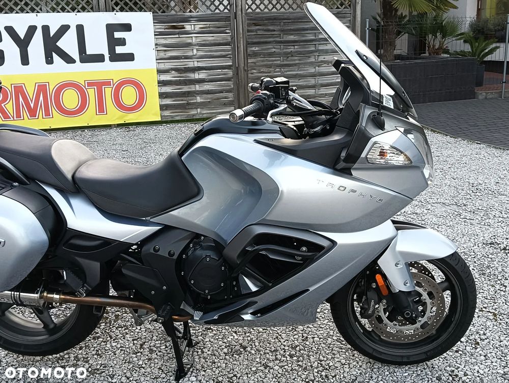 Triumph Trophy - 25