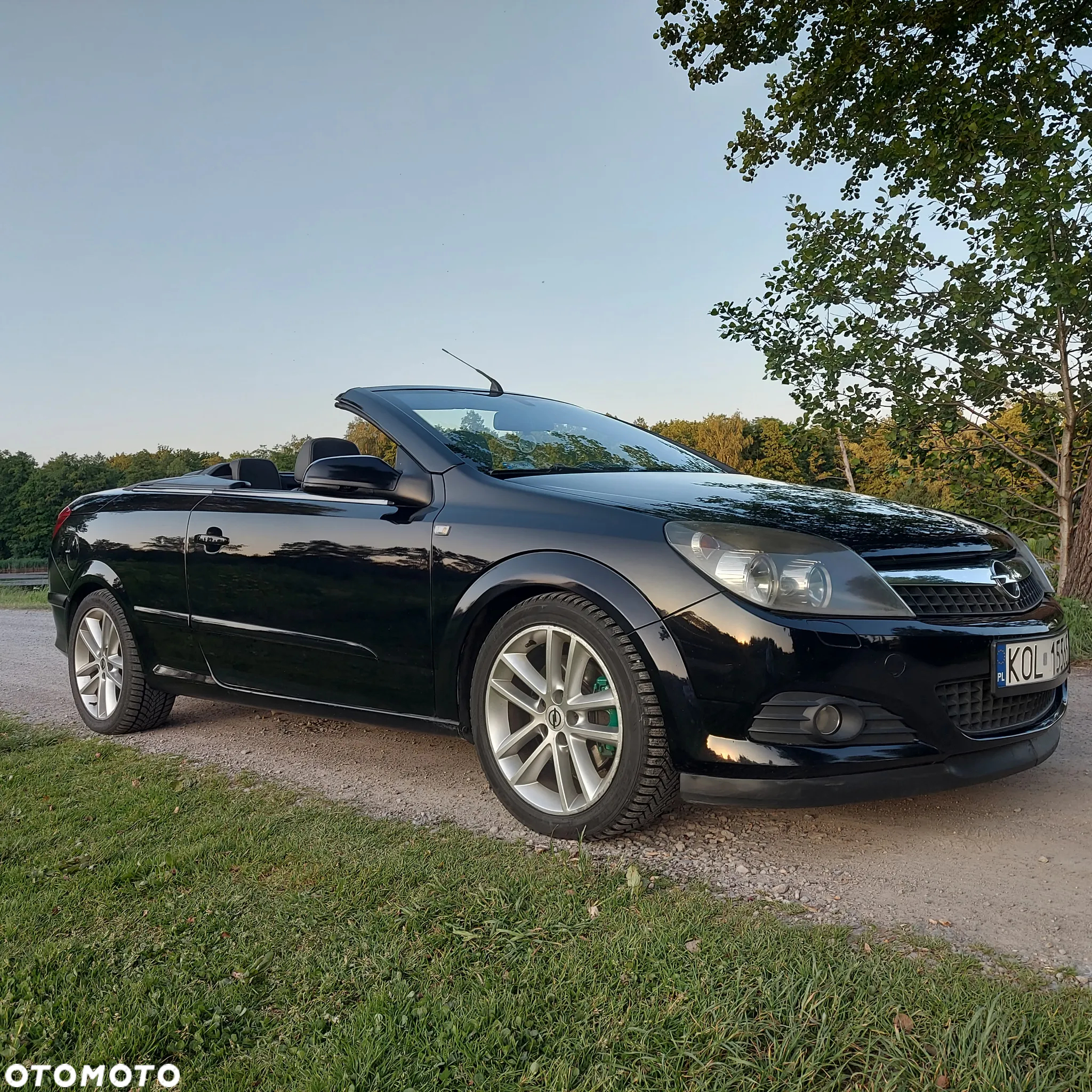 Opel Astra Twin Top 1.9 CDTI Cosmo - 4