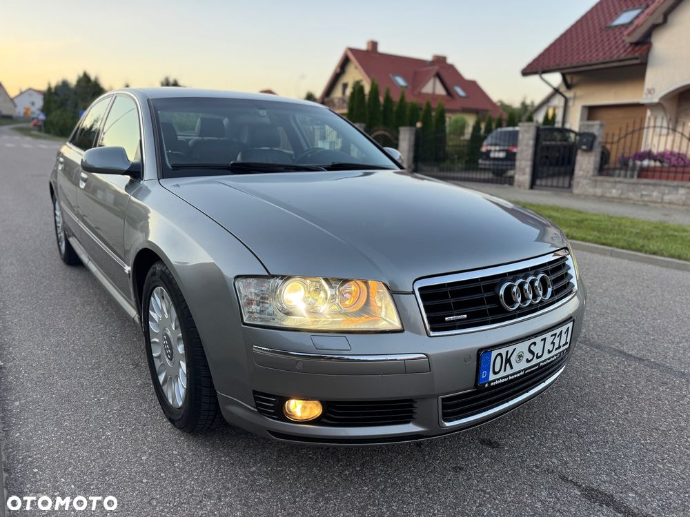 Audi A8 4.2 Quattro - 3