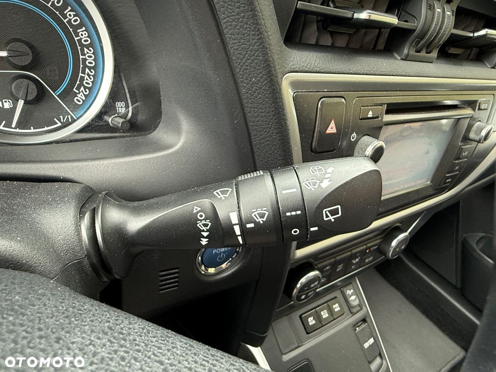 Toyota Auris Hybrid 135 Premium - 19