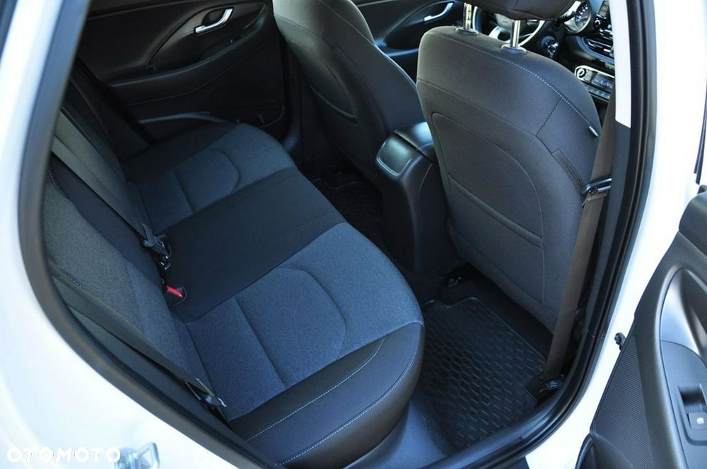 Hyundai i30 1.6 CRDI DCT EDITION 30+ - 27