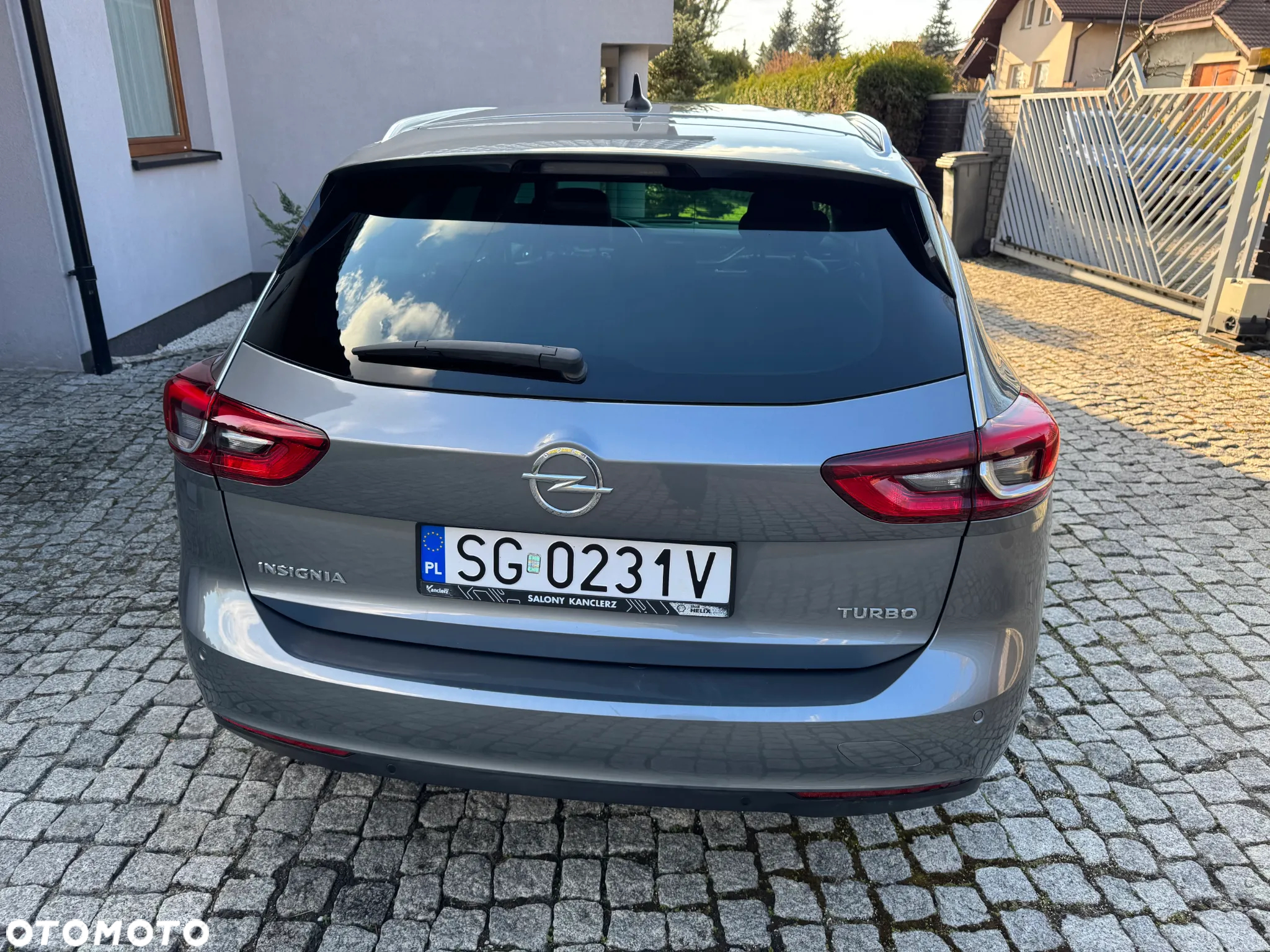 Opel Insignia 1.5 T GPF Elite S&S - 11