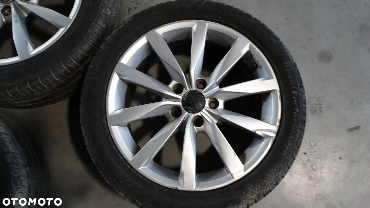KOŁA FELGI Z OPONAMI VW GOLF VII 225/45R17 - 14