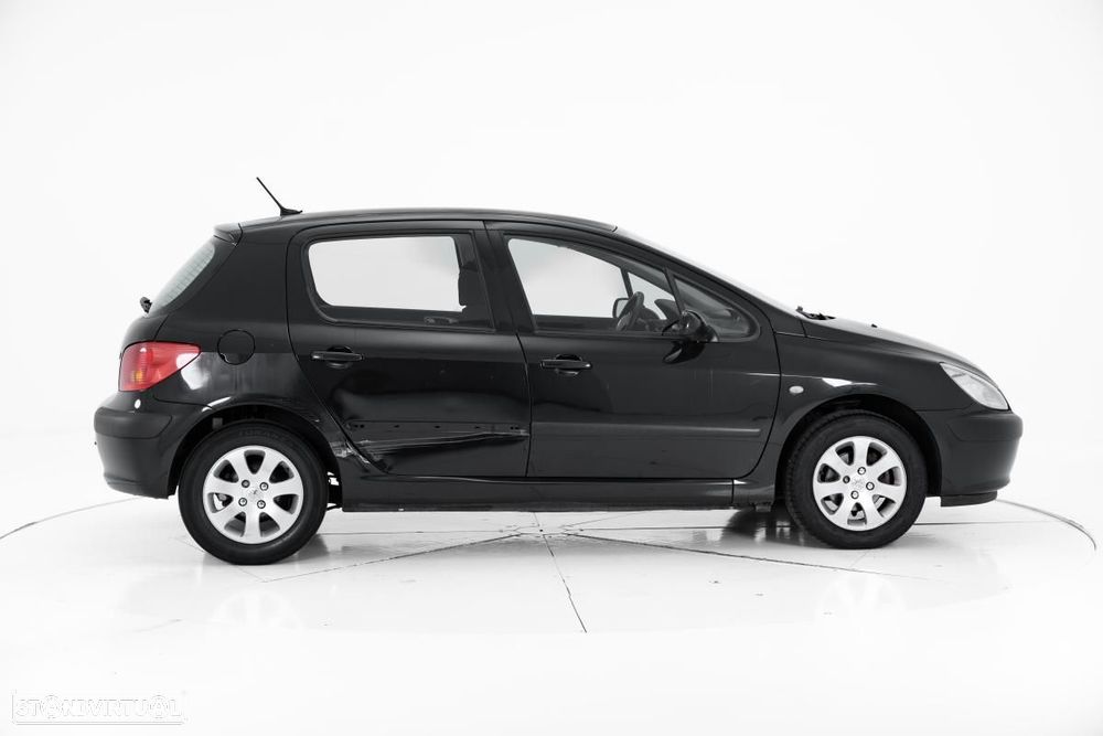 Peugeot 307 - 3