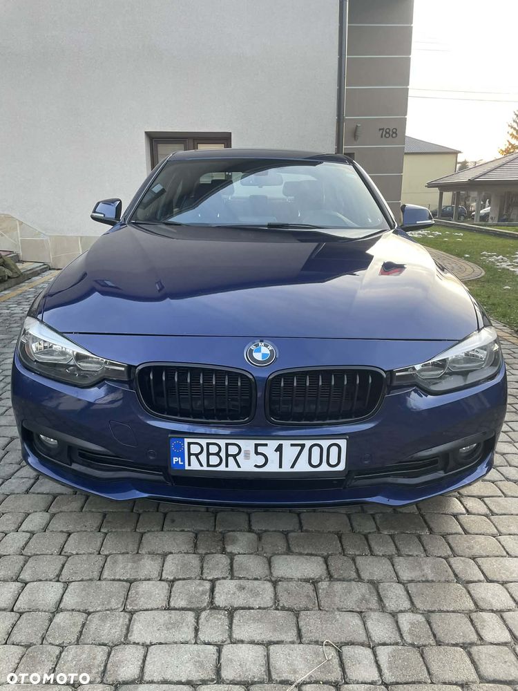BMW Seria 3 320i xDrive Edition M Sport Shadow - 8