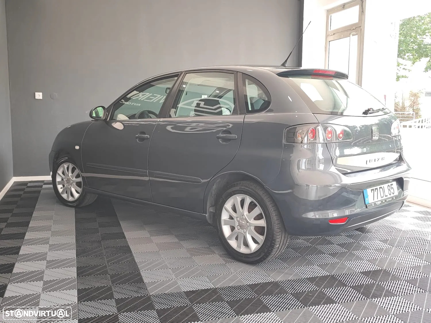 SEAT Ibiza 1.2 12V Reference - 14