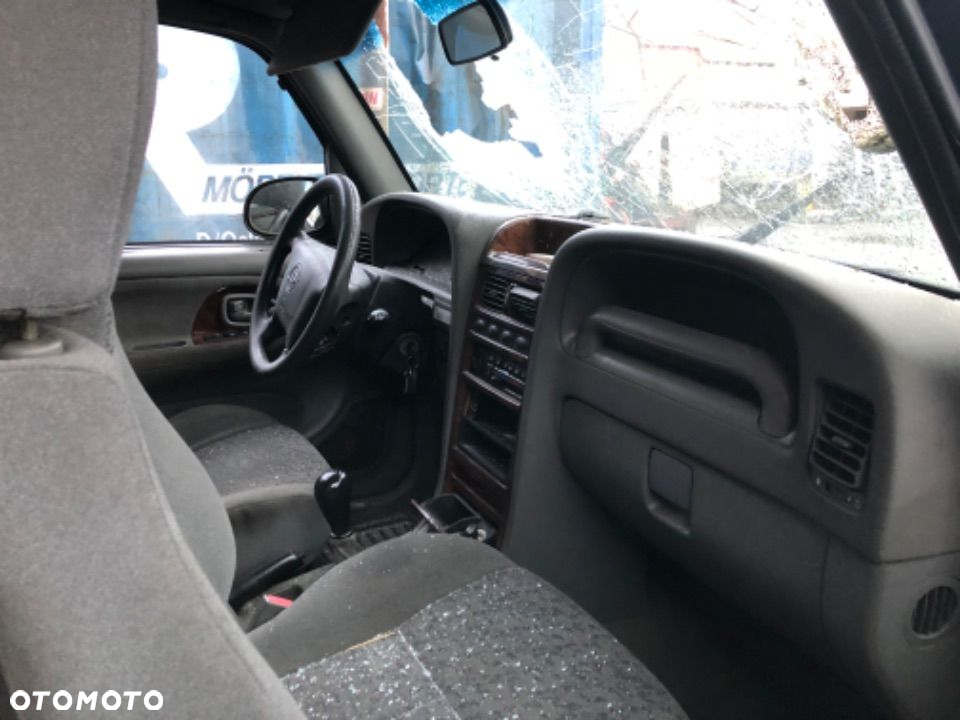 Ssangyong Korando 2 2002r 2.9tdi na części - 2