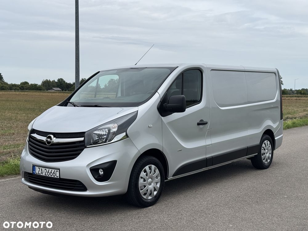 Opel Vivaro - 1