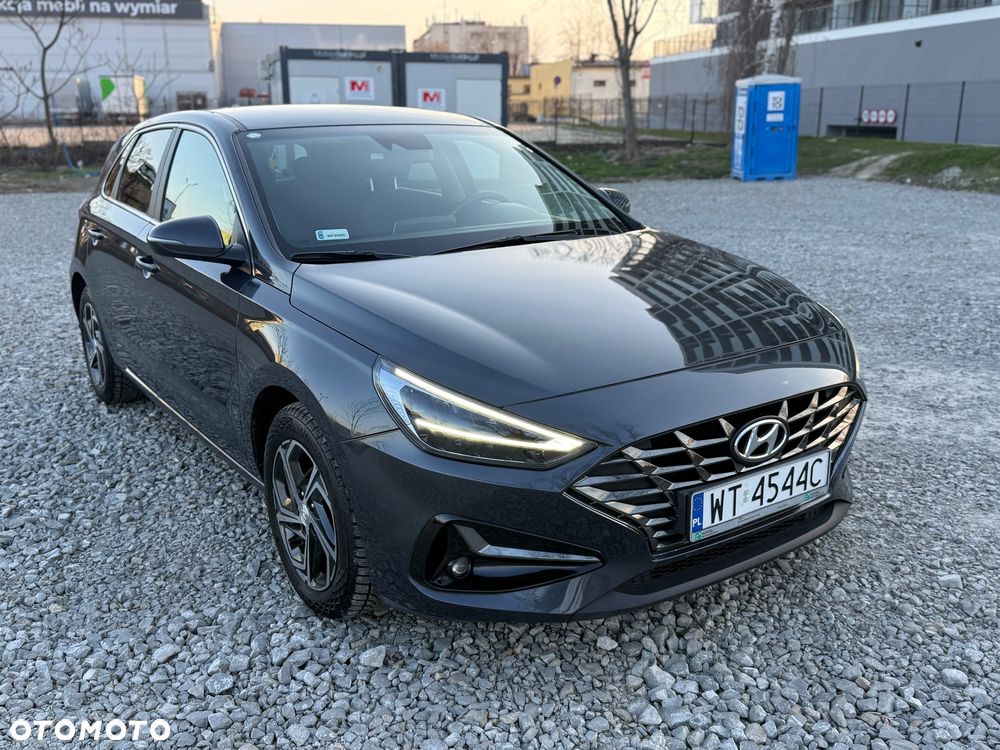 Hyundai i30 1.5 DPI Smart - 13