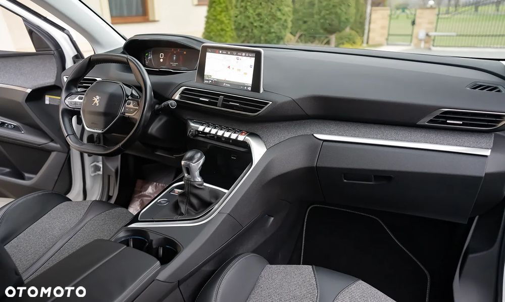 Peugeot 3008 PureTech 130 Stop & Start Allure - 31