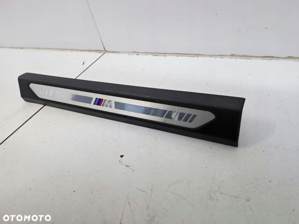 listwa nakładka na próg progowa prawy przód led bmw xm g09 - 4