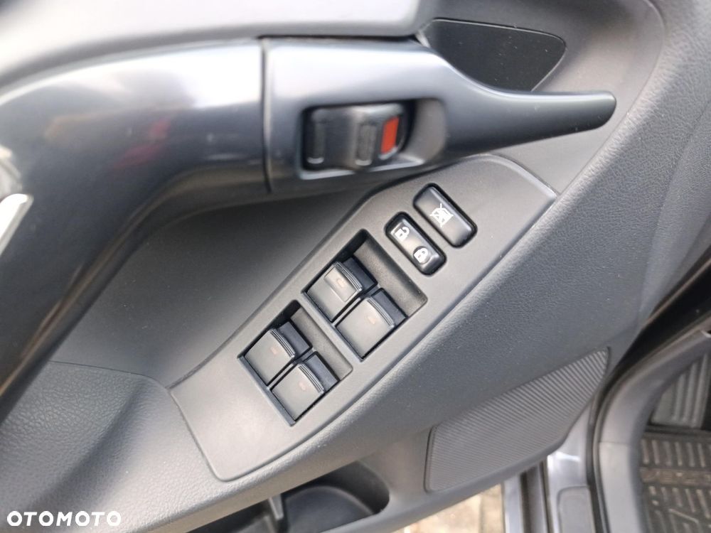 Toyota Verso 1.8 Premium EU6 - 29