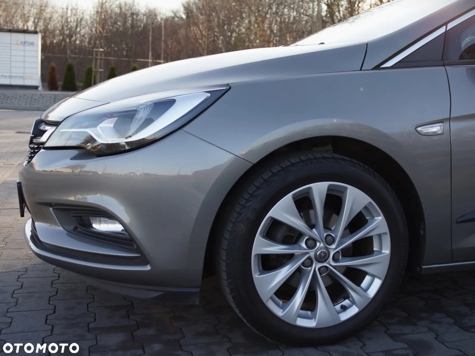 Opel Astra V 1.4 T Dynamic - 8