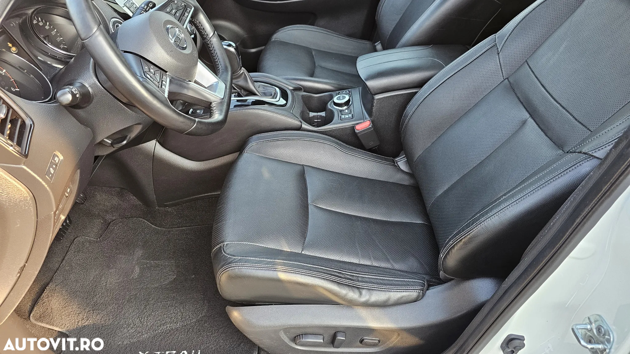 Nissan X-Trail 2.0 dCi ALL-MODE 4x4i Xtronic Tekna - 8