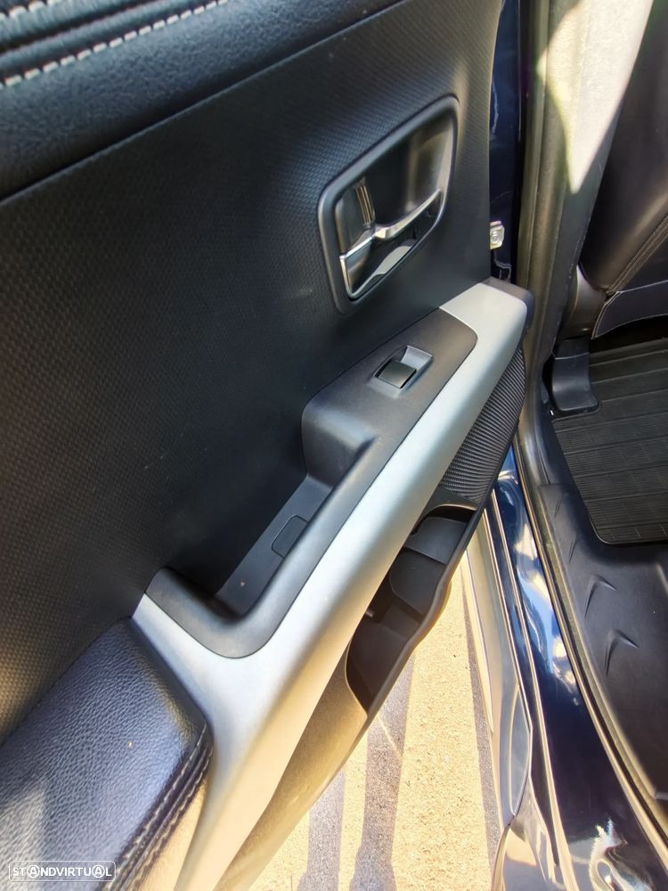 Mitsubishi Outlander 2.2 DI-D Instyle - 14