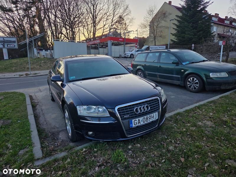 Audi A8 3.7 Quattro - 2