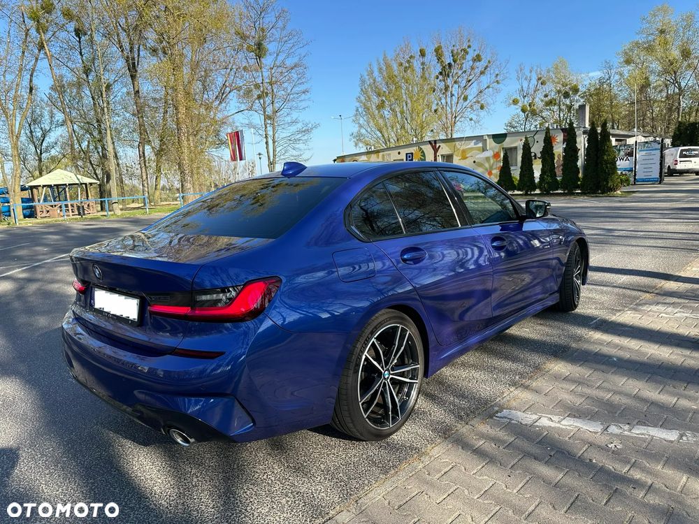 BMW Seria 3 320d xDrive M Sport Shadow sport - 8