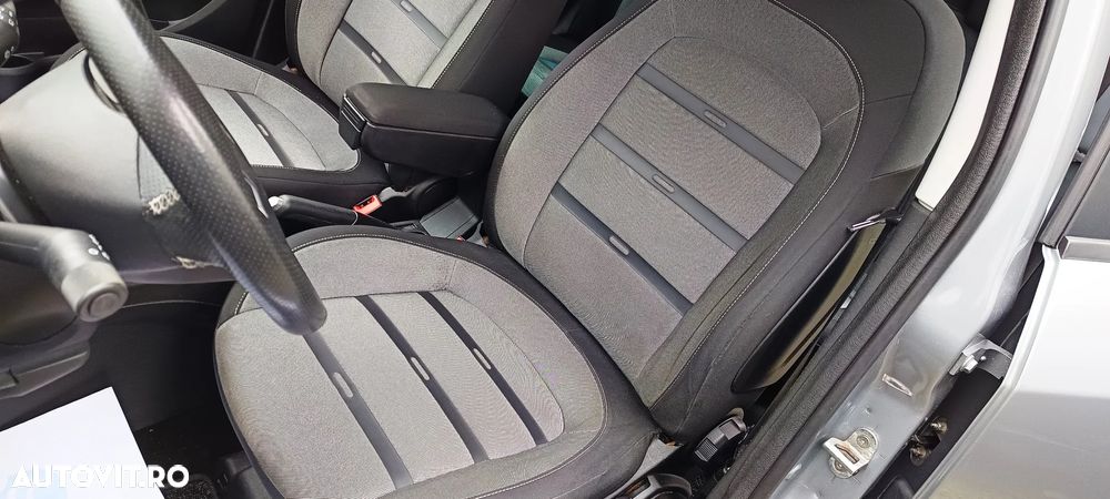 Fiat Grande Punto 1.4 16V Emotion - 21