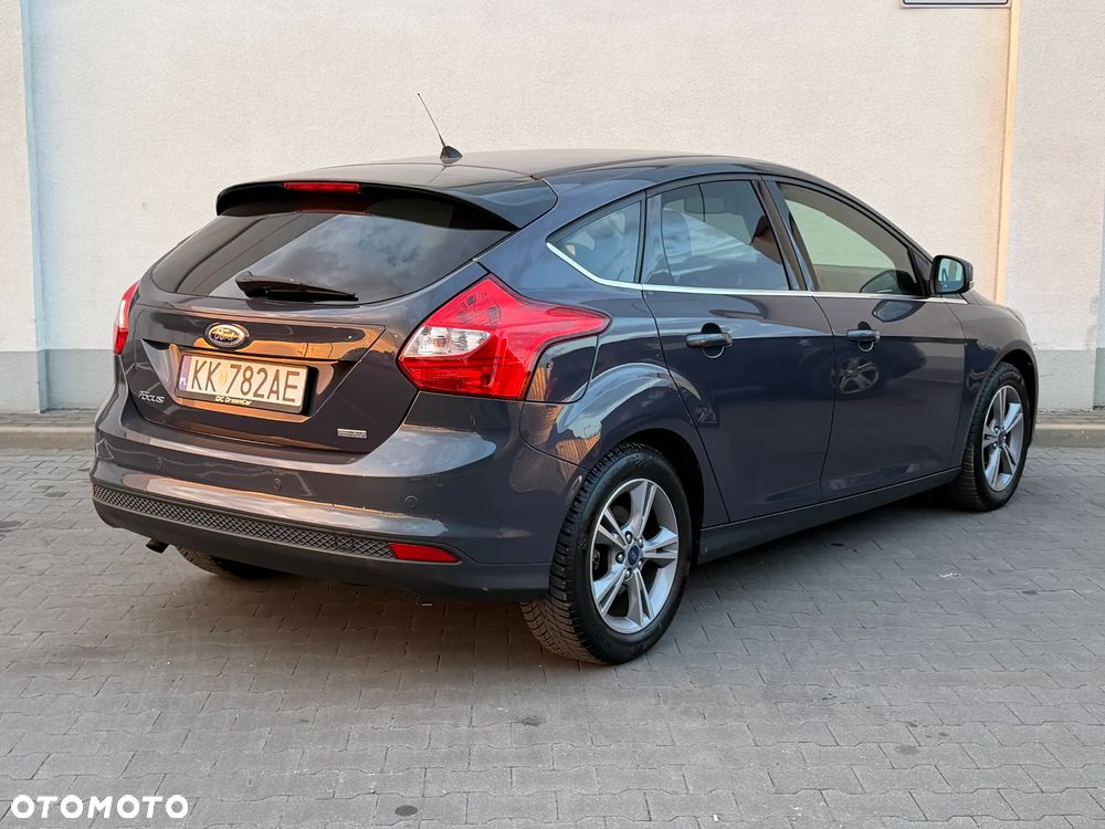 Ford Focus 1.0 EcoBoost STart-Stopp-System TITANIUM - 11