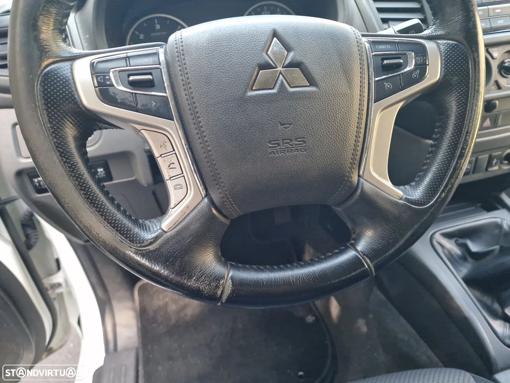 Mitsubishi L200 - 47