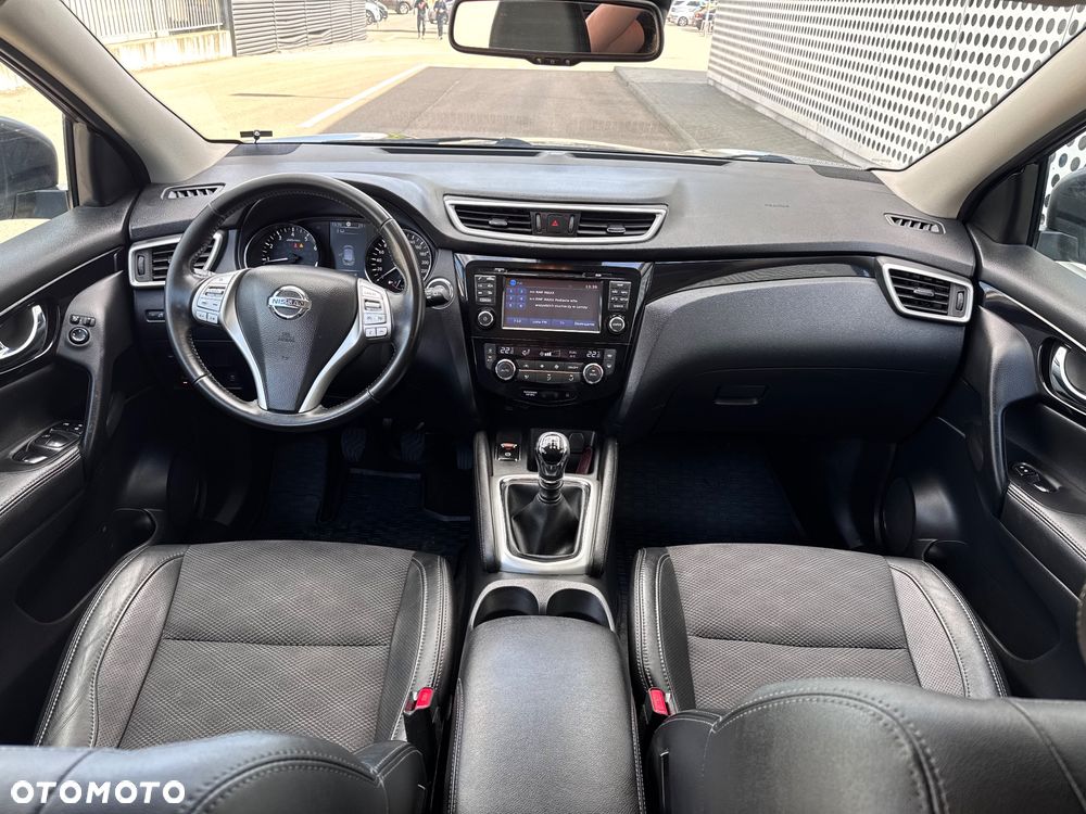 Nissan Qashqai 1.2 DIG-T Tekna EU6 - 22
