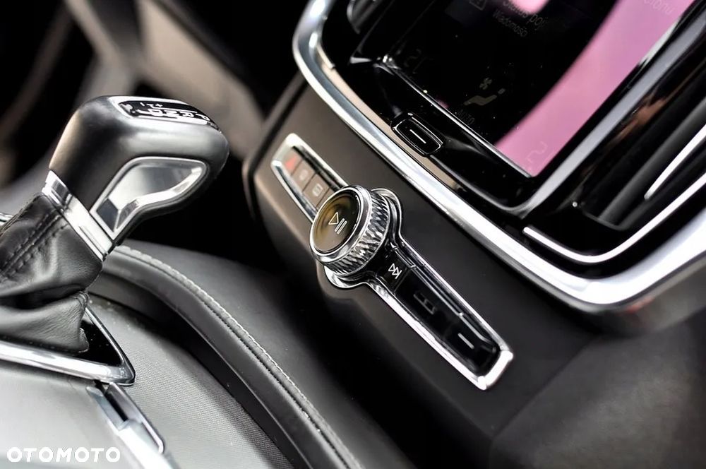Volvo V90 D4 Geartronic Inscription - 30