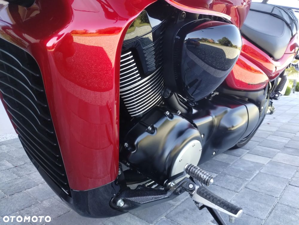 Suzuki Boulevard - 12
