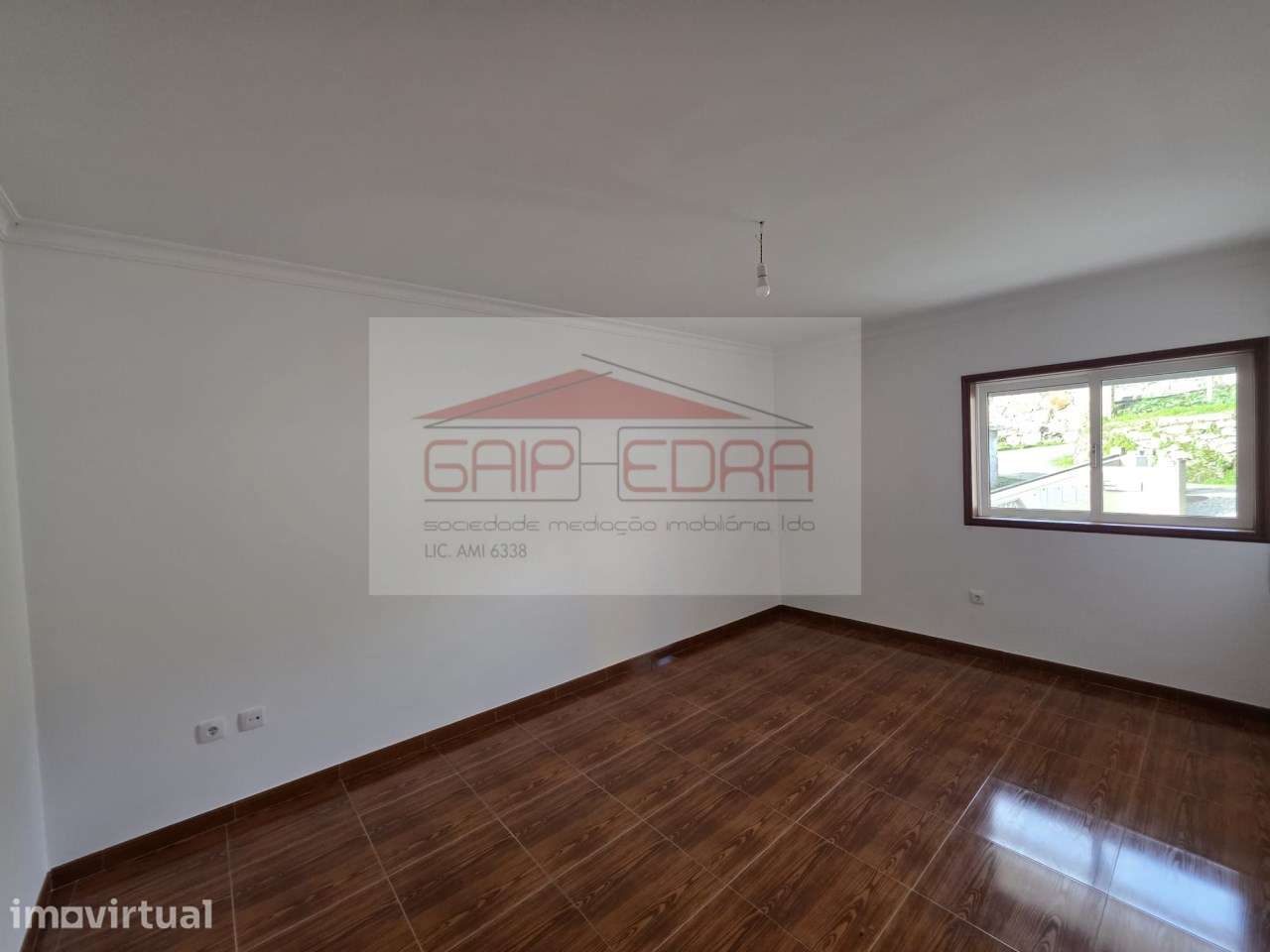 Oportunidade andar moradia bom estado Abragão - Grande imagem: 5/16