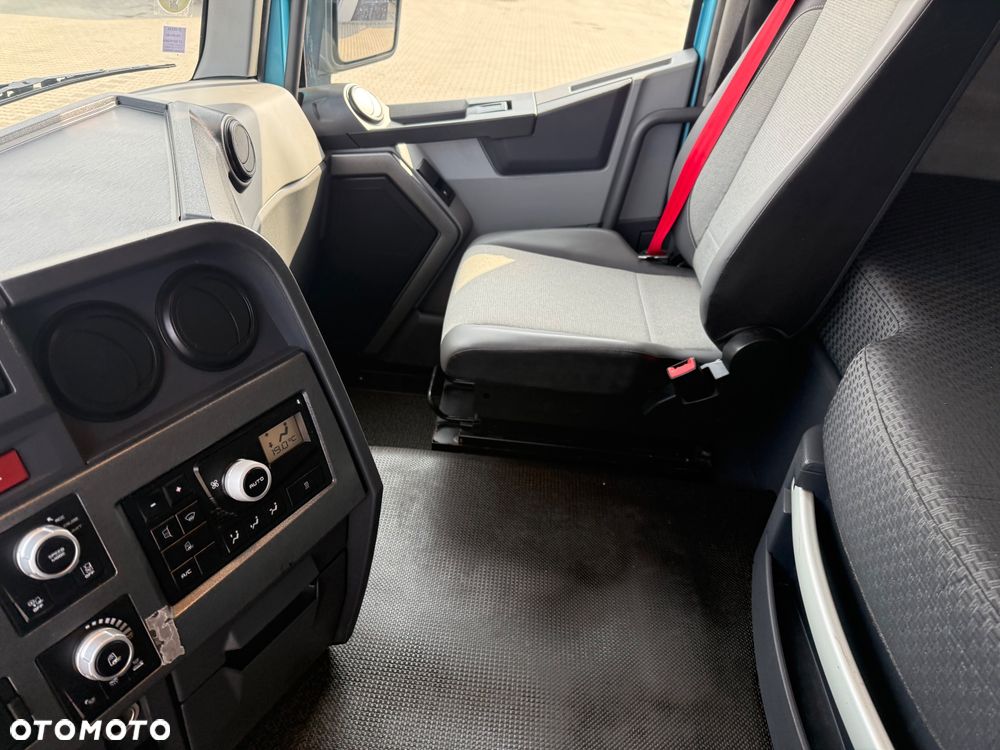 Renault T480 / LOW DECK / MEGA / KLIMA POSTOJOWA / LODÓWKA / SILNIK 13L / OPONY SUPER STAN / SPROWADZONY / STAN BDB / / / - 31