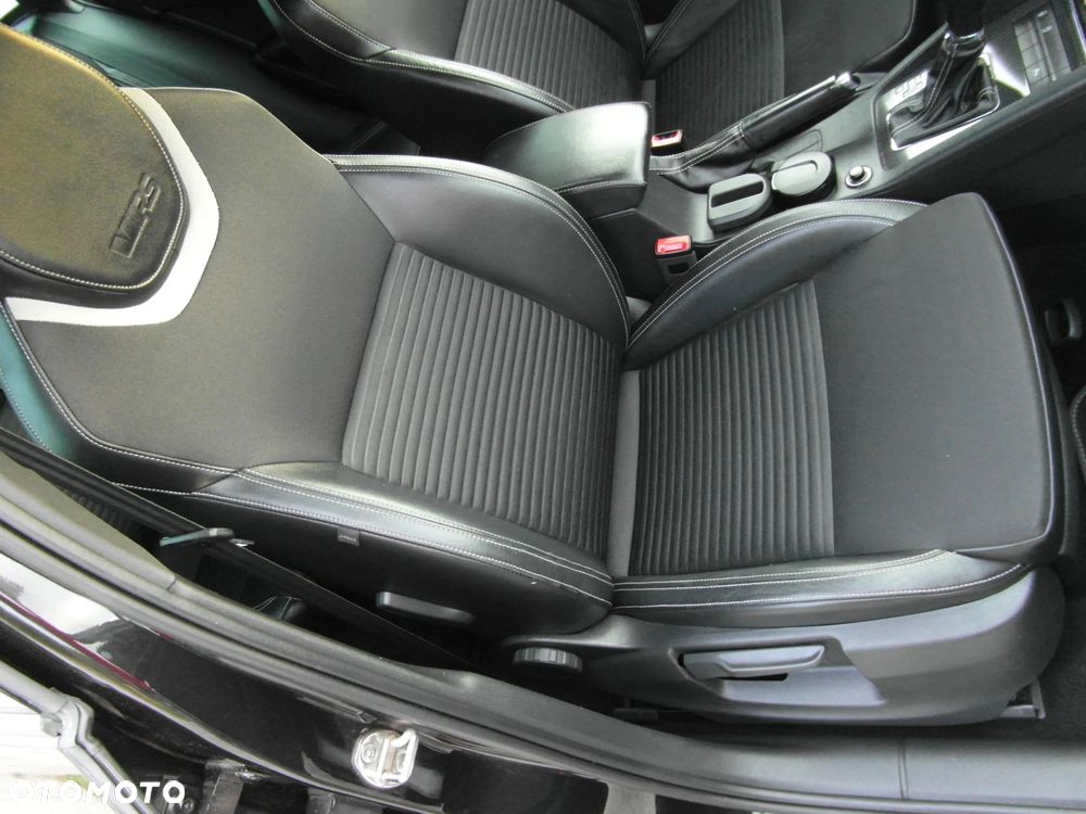 Skoda Octavia 2.0 TDI DSG RS - 20