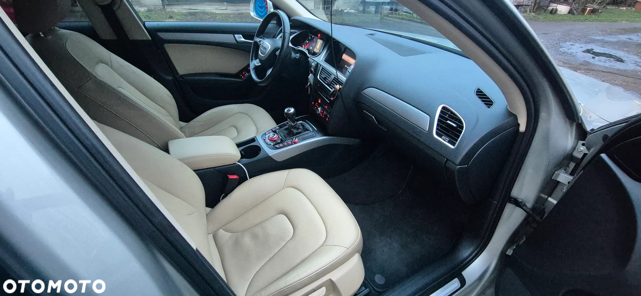 Audi A4 Avant 2.0 TDI 116g DPF Attraction - 24