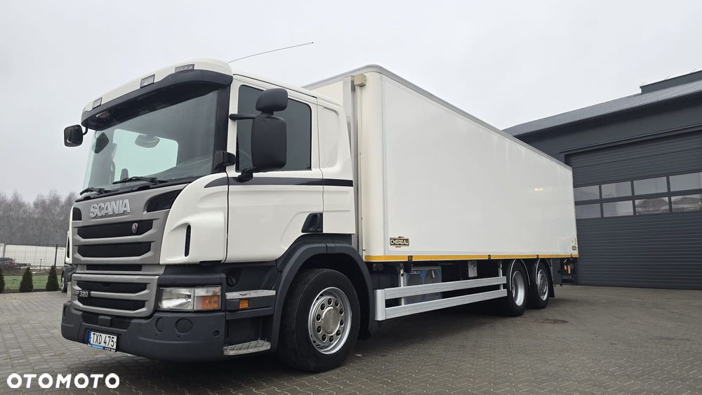 Scania P320 Euro 6 6x2 chłodnia izoterma kurierka 20 palet niski przebieg! super stan! rama do zabudowy laweta - 18