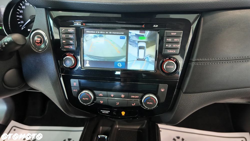 Nissan X-Trail 1.6 DCi Tekna 2WD Xtronic 7os - 38