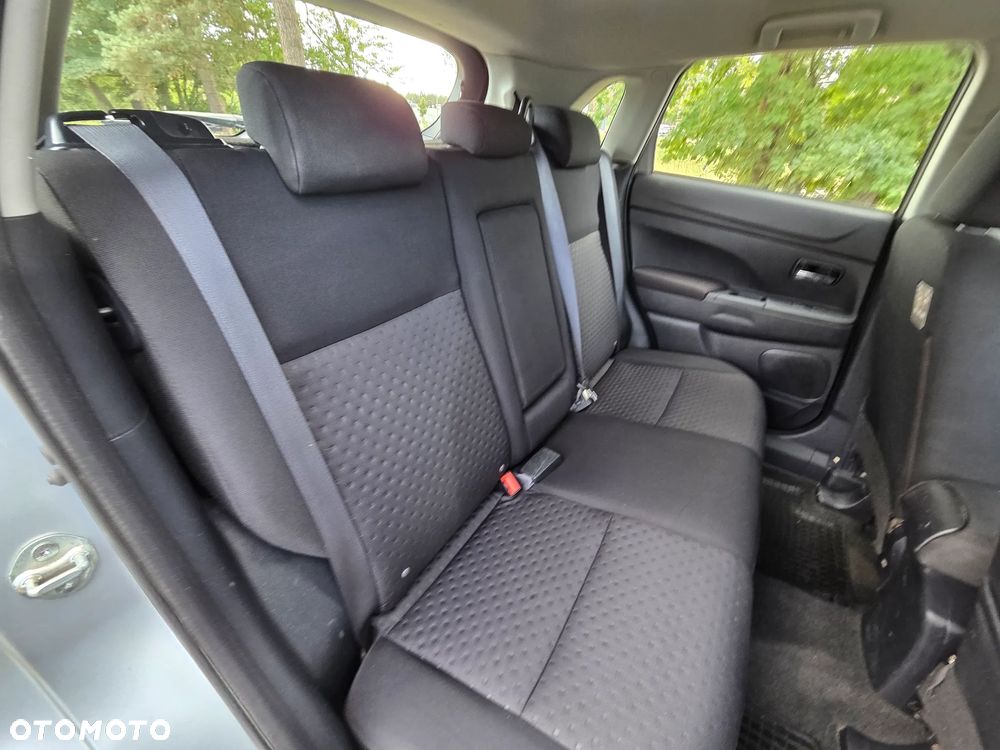Mitsubishi ASX 1.6 2WD Instyle - 13