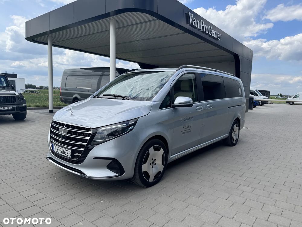 Mercedes-Benz Klasa V 300 d 4-Matic 9G-Tronic Exclusive (ekstra d³) - 2