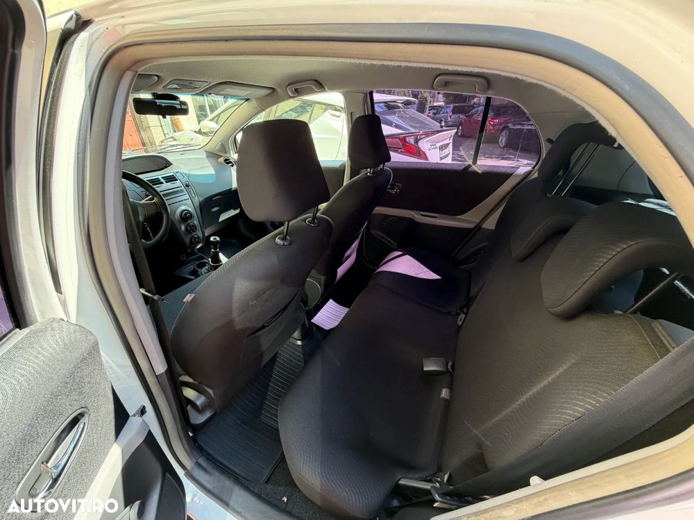 Toyota Yaris 1.4 D-4D Terra - 9