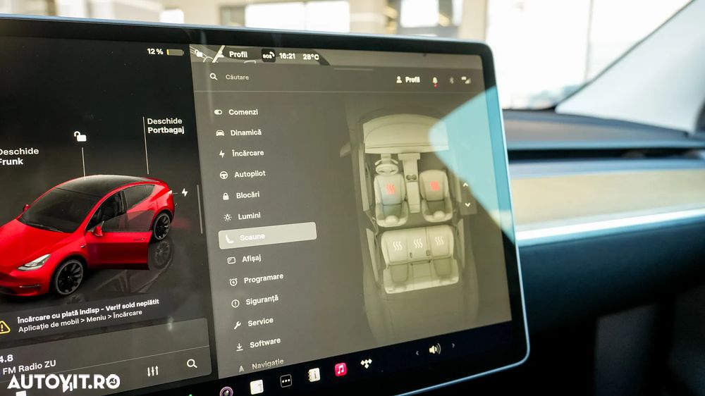 Tesla Model Y - 19
